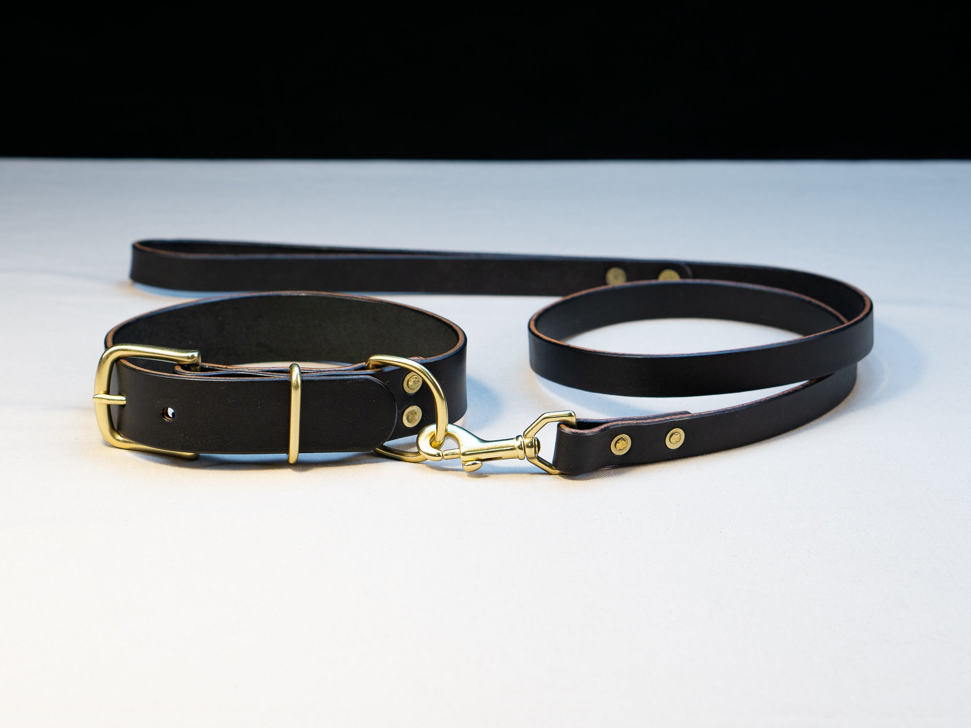 English bridle best sale leather dog collar