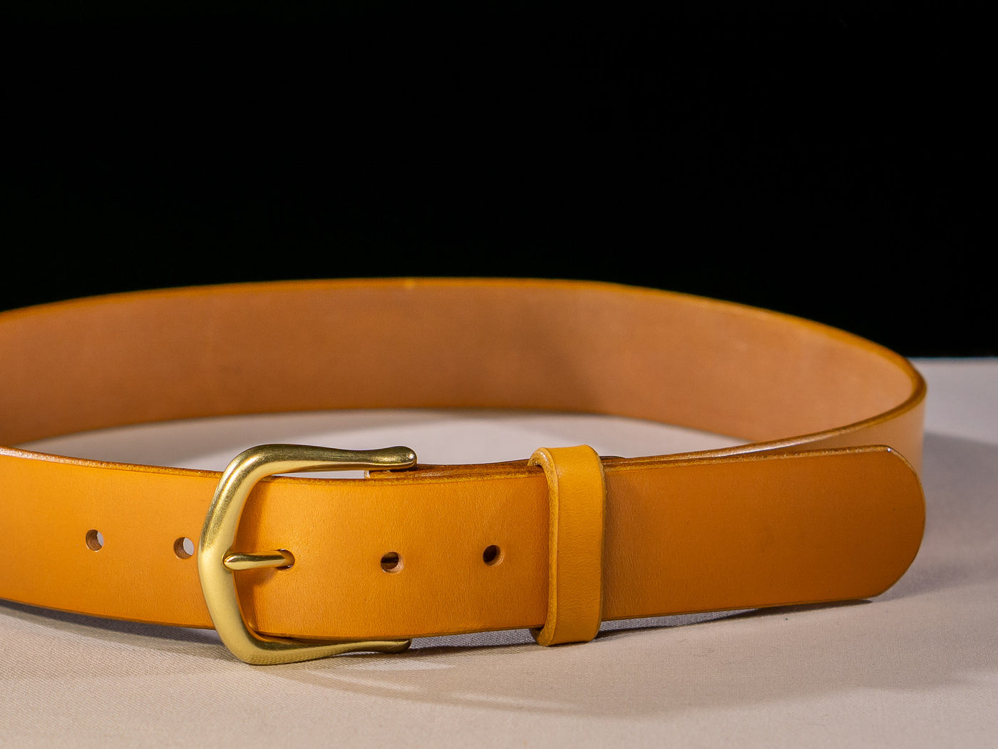 Leather Belt Diem ~ London Tan Sedgwick Belt with Heel-bar Buckle - Atlas Leathercraft - Handmade Australian Leather Goods